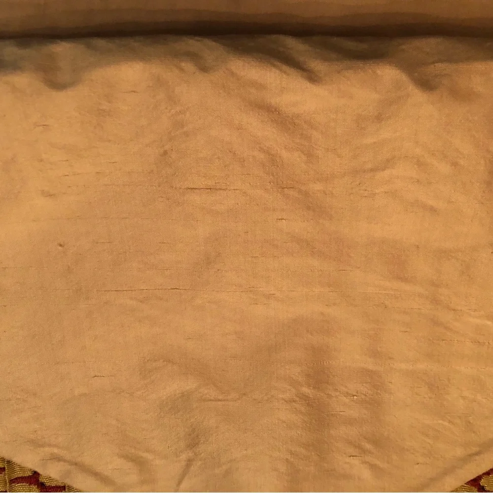 Table Runner NWOT -14.5 x 75 in. Gold & Burgundy w/Beading